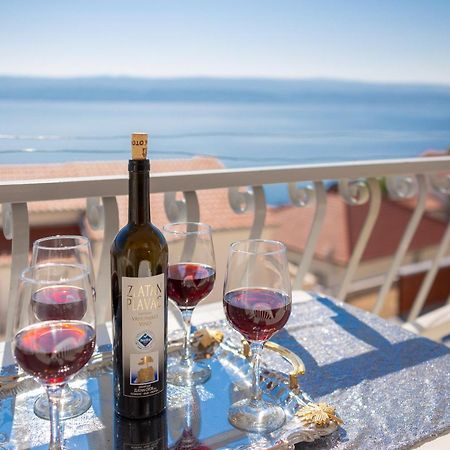 Fba Family Beach Apartments Omiš Екстериор снимка