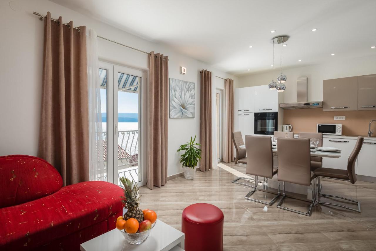 Fba Family Beach Apartments Omiš Екстериор снимка