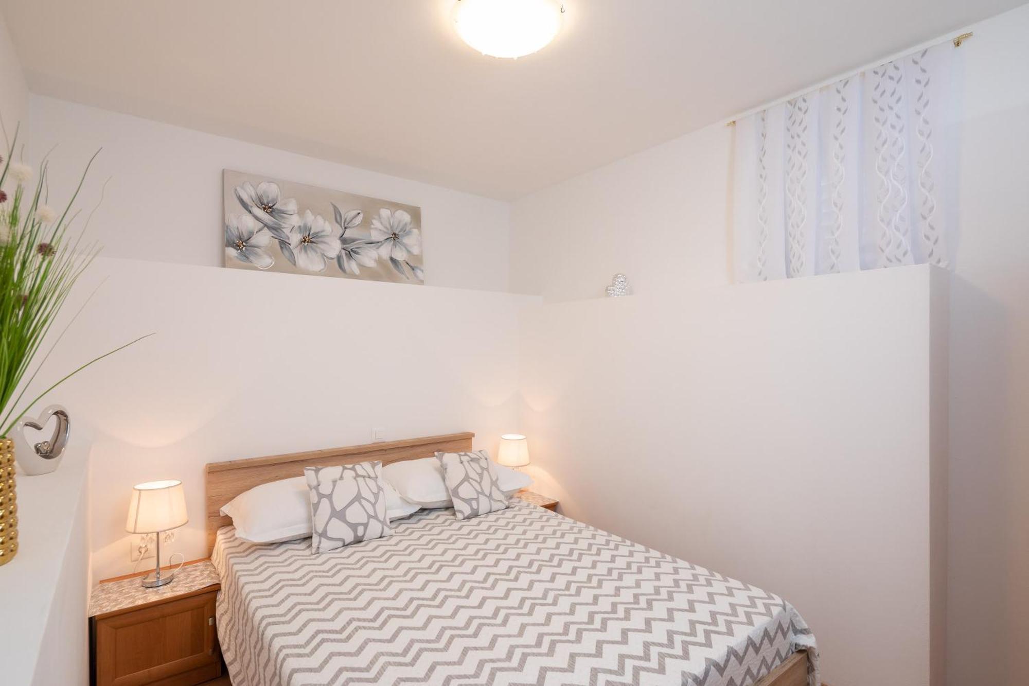 Fba Family Beach Apartments Omiš Стая снимка